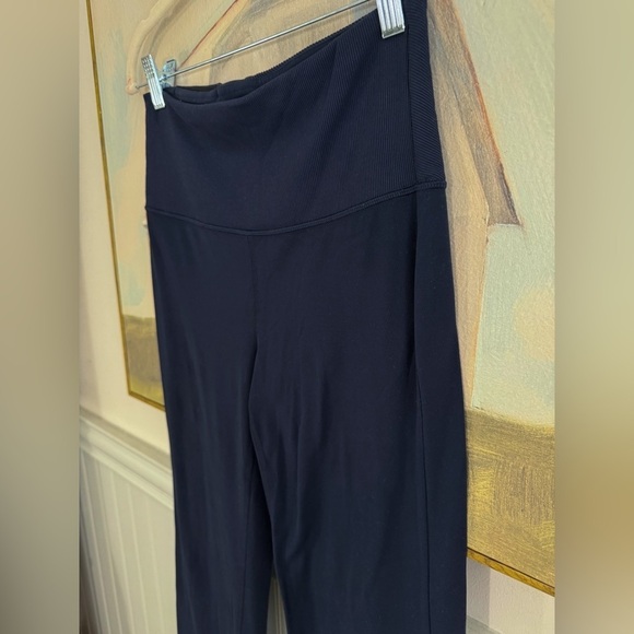 ATHLETA Studio Flare Pant Navy Blue Size Small - Picture 5 of 7